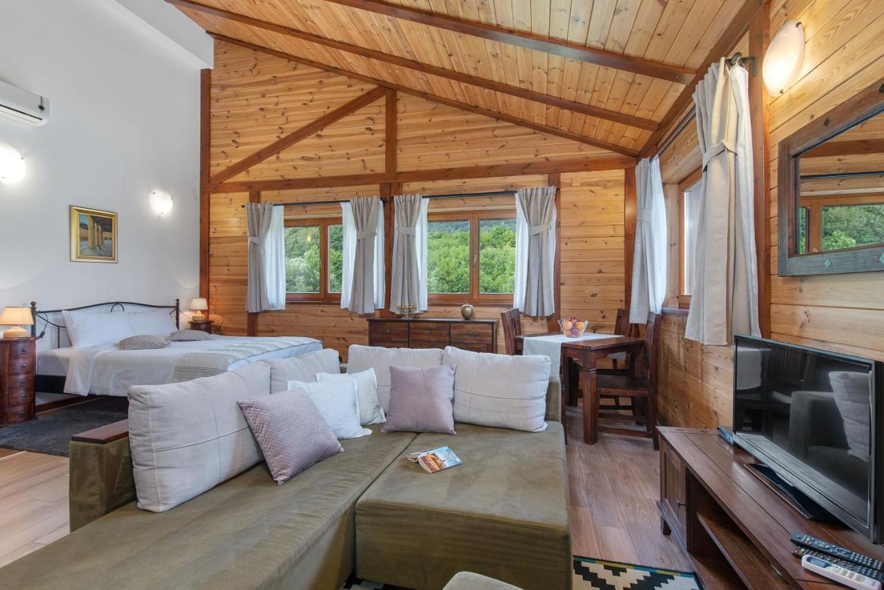 B&B Plitvice Lakes Villa Irene เซลิสเต เดรซิสโก ภายนอก รูปภาพ