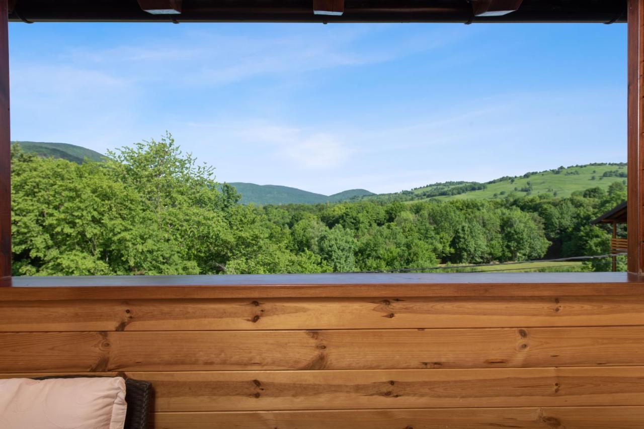 B&B Plitvice Lakes Villa Irene เซลิสเต เดรซิสโก ภายนอก รูปภาพ