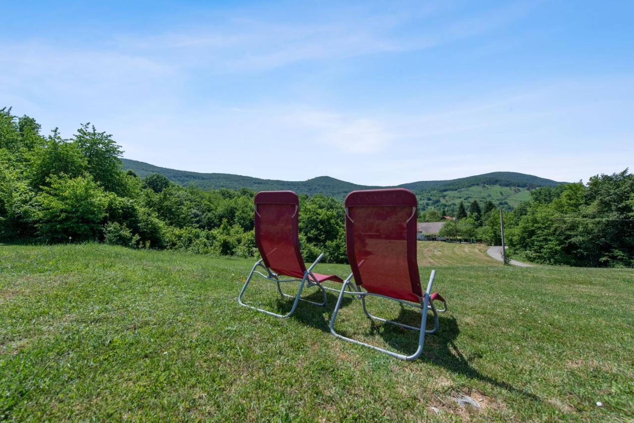 B&B Plitvice Lakes Villa Irene เซลิสเต เดรซิสโก ภายนอก รูปภาพ